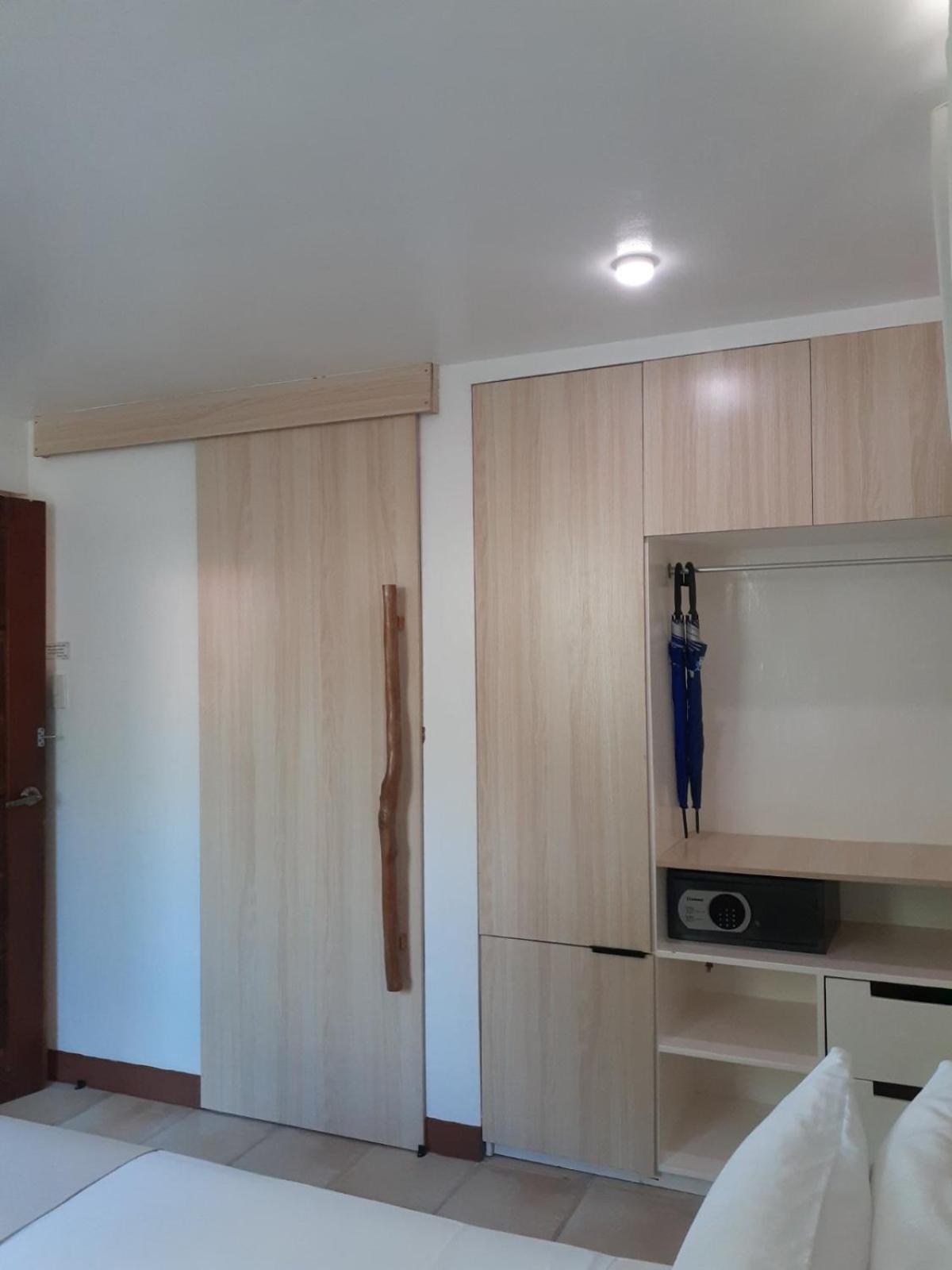 Bluewaves Beach House Balabag  Zewnętrze zdjęcie