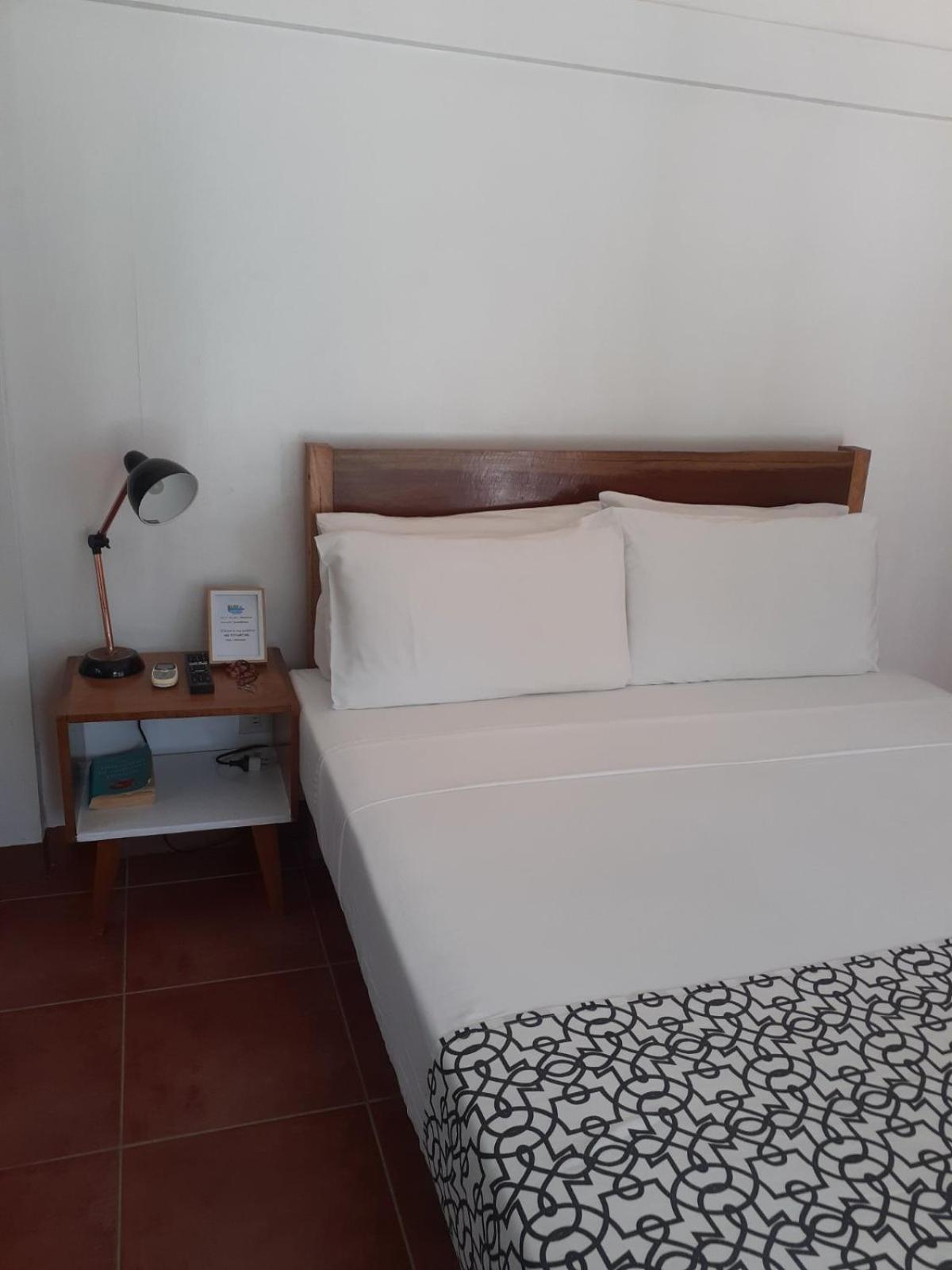 Bluewaves Beach House Balabag  Zewnętrze zdjęcie