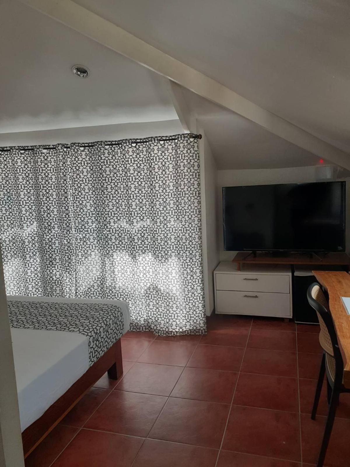 Bluewaves Beach House Balabag  Zewnętrze zdjęcie